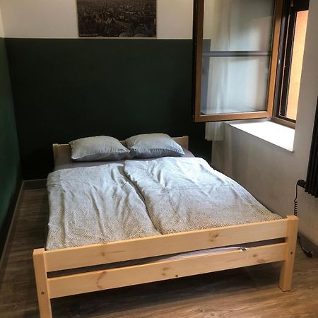 Appartement Walbrzych Blisko Teatru Extérieur photo